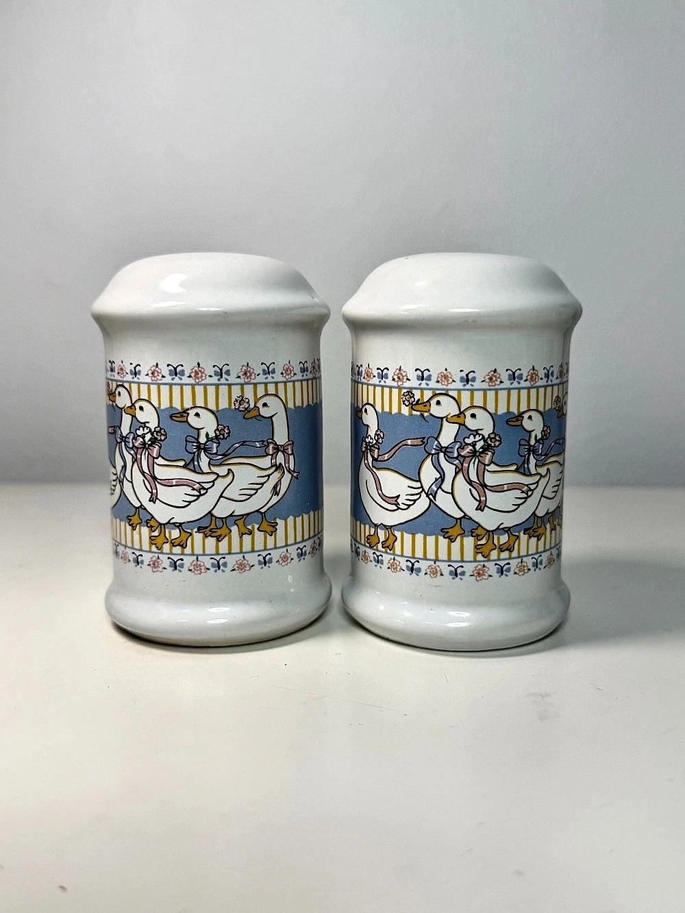 1980s Treasure Craft Ribbon Geese Salt & Pepper Shakers